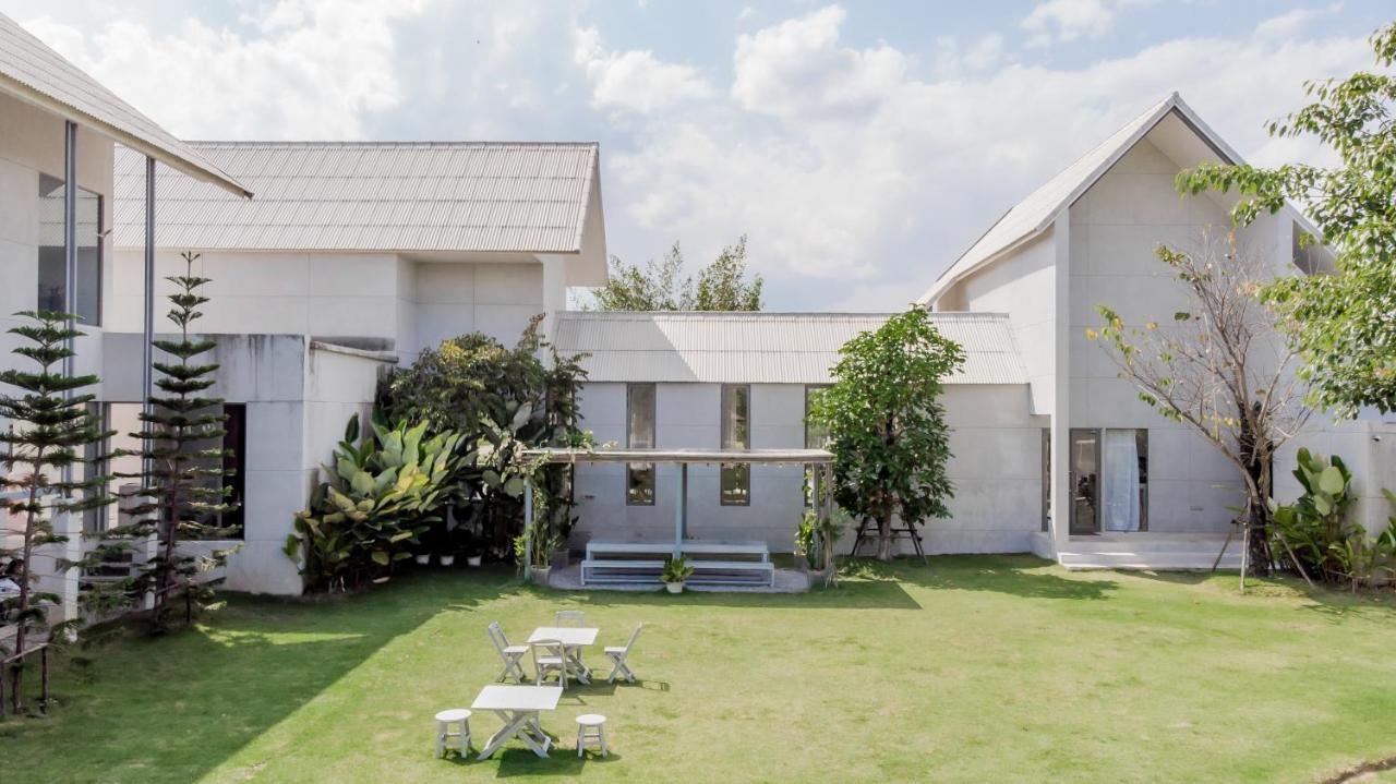 Doowall Hotel Chiang Rai Exteriör bild